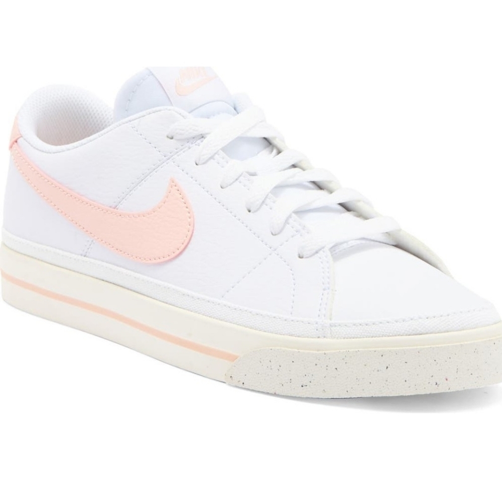 Nike Women's Court Legacy   Light Pink Sneakers ( Womem) Size 8.5
